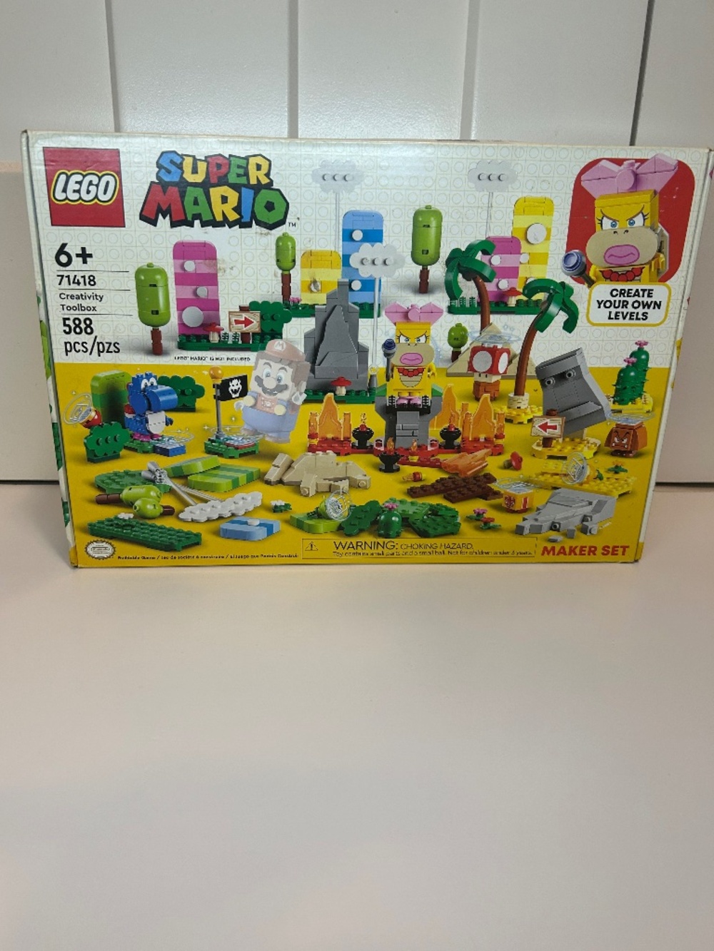 LEGO Super Mario Creativity Toolbox Maker Set (71418).